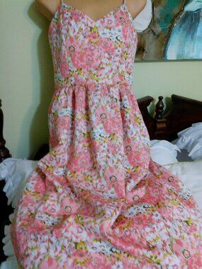 GIANNI BINI PINK FLORAL DRESS SIZE MED GREAT CONDITION BEAUTIFUL DRESS